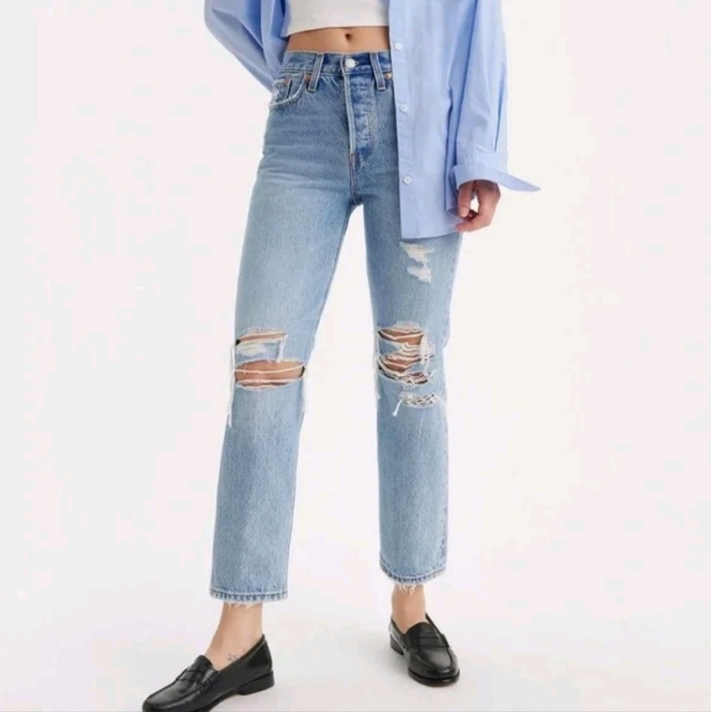 LEVI'S Premium Wedgie Straight High-Rise Light Wash Destressed Denim Jeans SZ 29